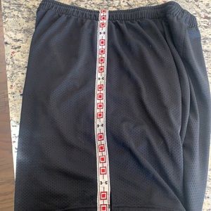 Vintage under armor athletic shorts (XL)